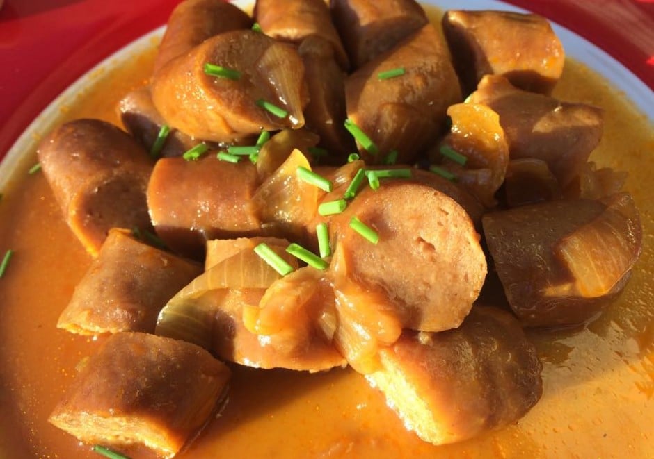 Saucy Slow Cooker Sausages Slow Cooker Central