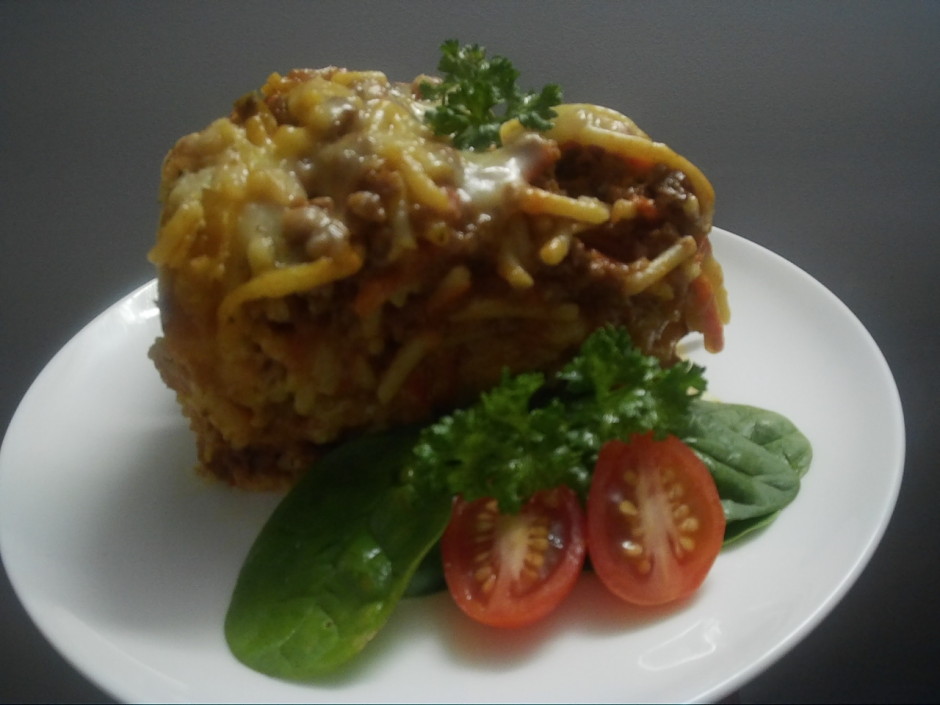 Spag Bol and Garlic bread Pie with egg Slow Cooker Central