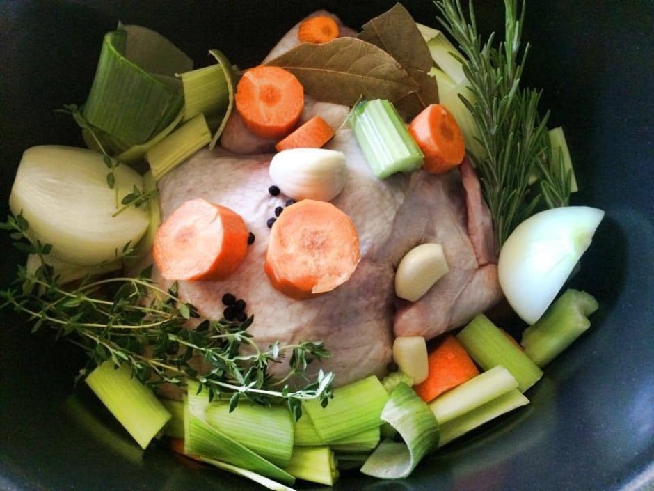HOME MADE SLOW COOKED CHICKEN STOCK Slow Cooker Central