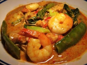 Thai Chicken & Prawn Yellow Curry (Gaeng Karee)