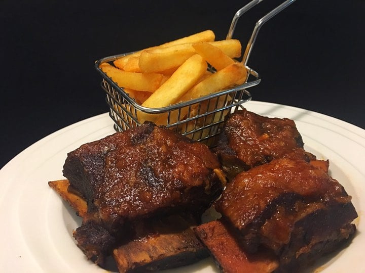 ribs n chips