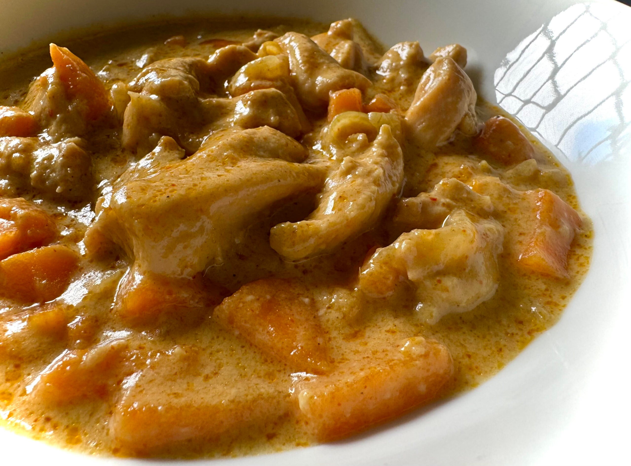 Massaman Chicken A mild Thai curry you will love! Slow